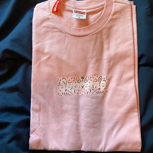 Supreme Bandana BOGO Box Logo Pink Tee TShirt New